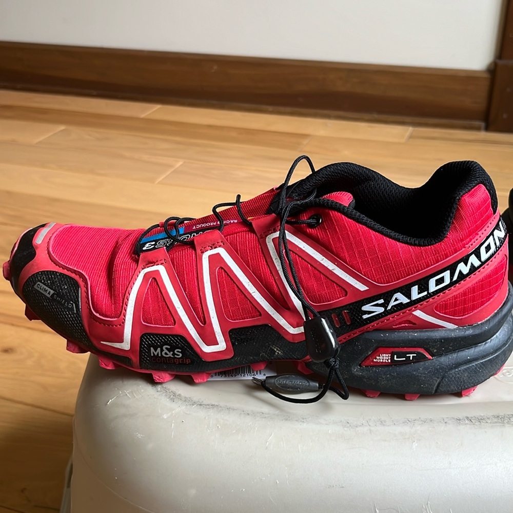 Salomon racing shoes